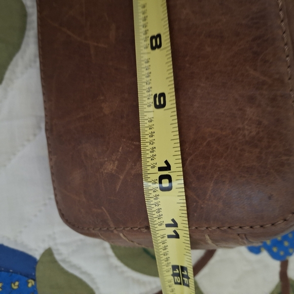 Frye shoulder bag. Brown. very nice. - Picture 7 of 7